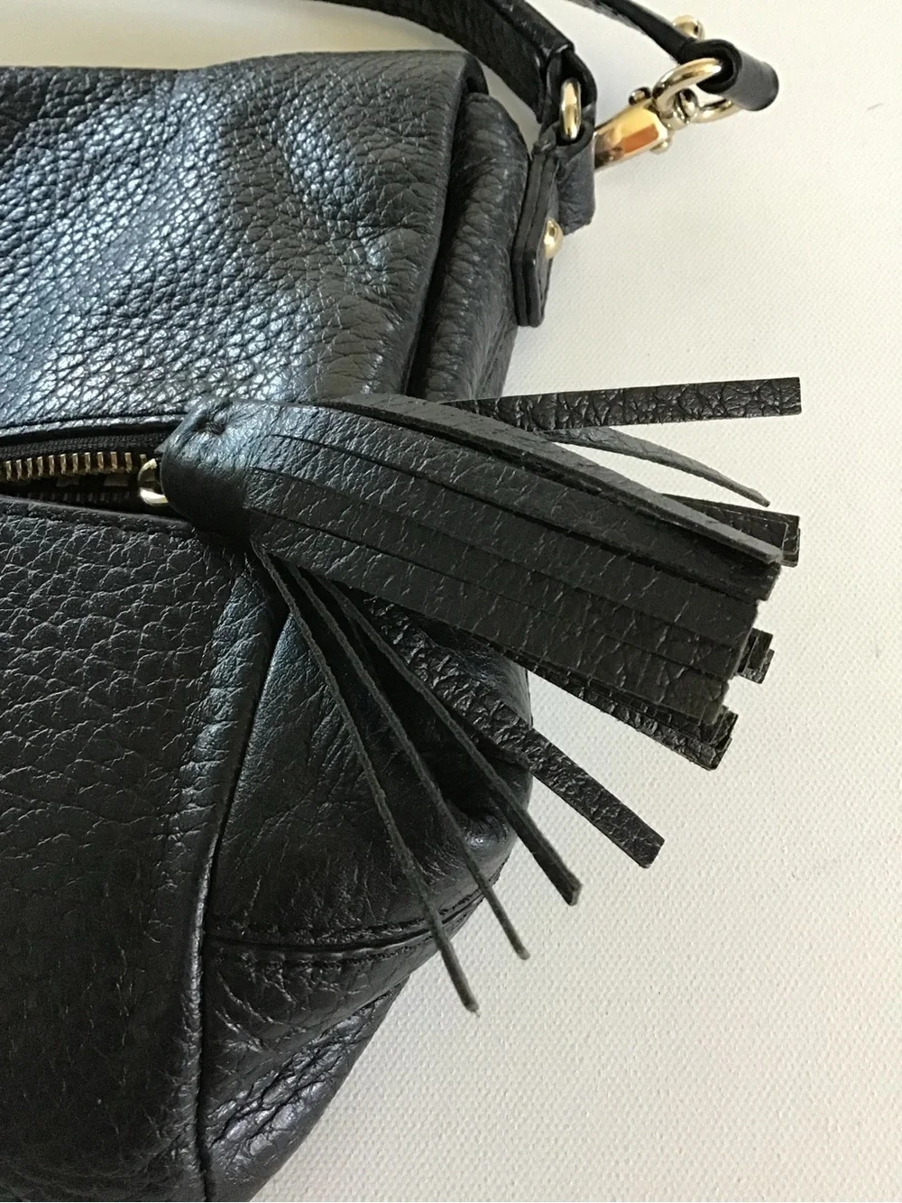 Kate Spade New York Black Pebbled Leather Crossbody Shoulder Bag with Tassel